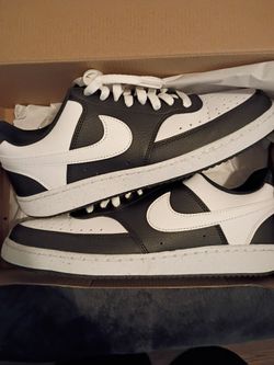 Nike black & white