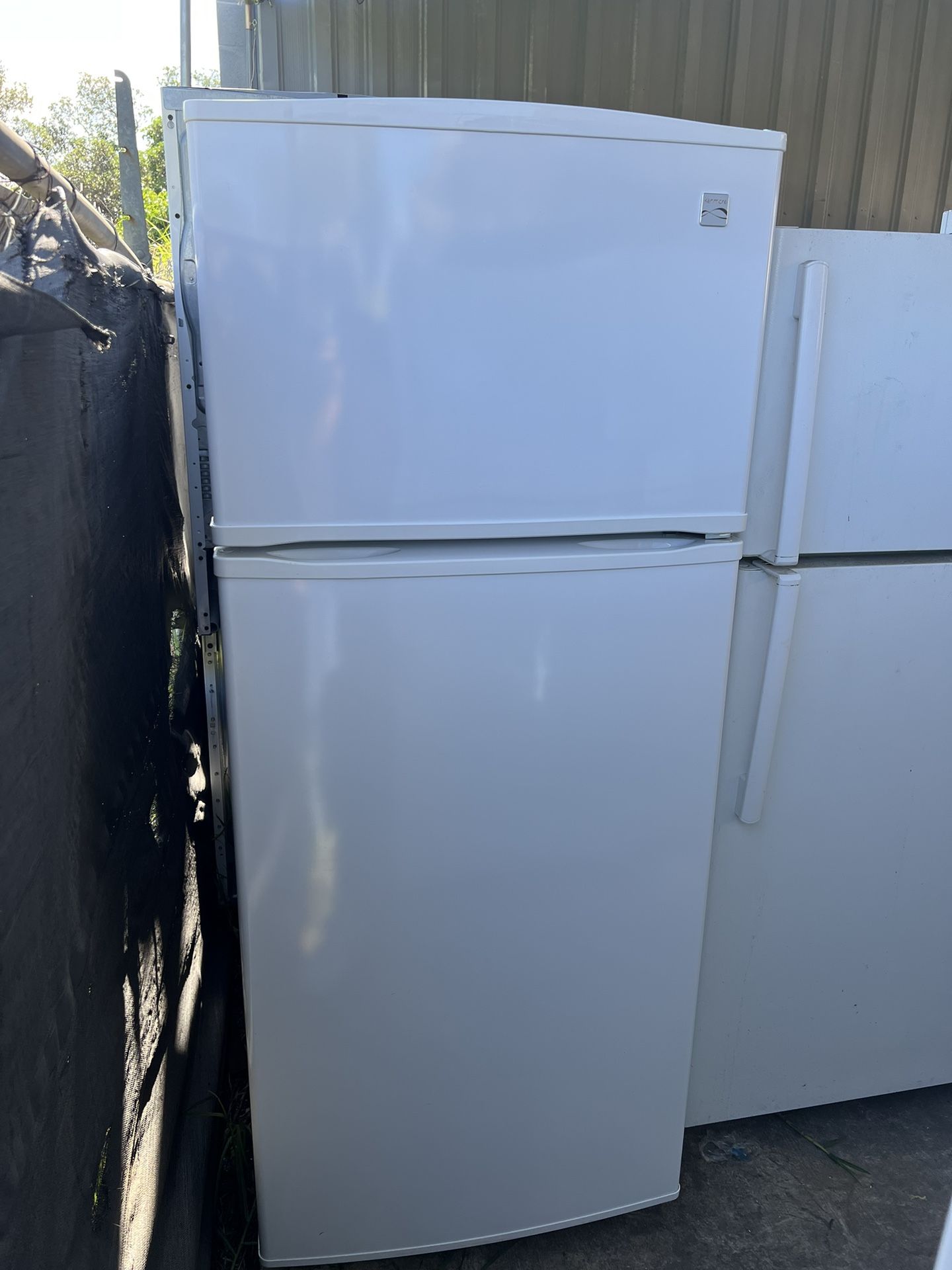 Kenmore Refrigerator 