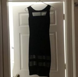 Sleeveless mesh slim dress size medium