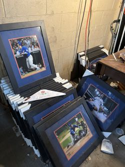 Cubs World Series Authentic Pictures, Retail $200.00 Sacrifice $5.00 Each