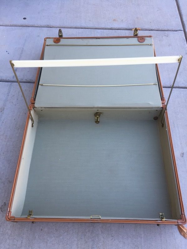 Vintage samsonite luggage