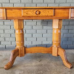 Entry / Accent Table 
