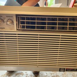 Window AC Unit