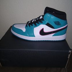 AIR JORDAN 1  SOUTH BEACH 