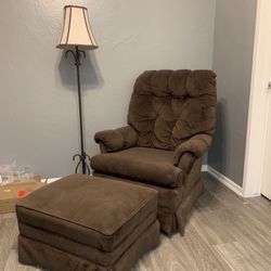 MUST GO Comfy Swivel Rocker Chair and Matching Ottoman