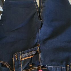 Levi And Levi Strauss Both Fit Like Girls 16