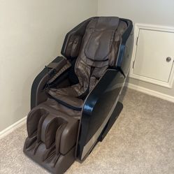 Massage Chair Like New