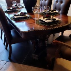 Heavy 7 Piece 4 Highback Chairs and 2 Highback Chairs with arms