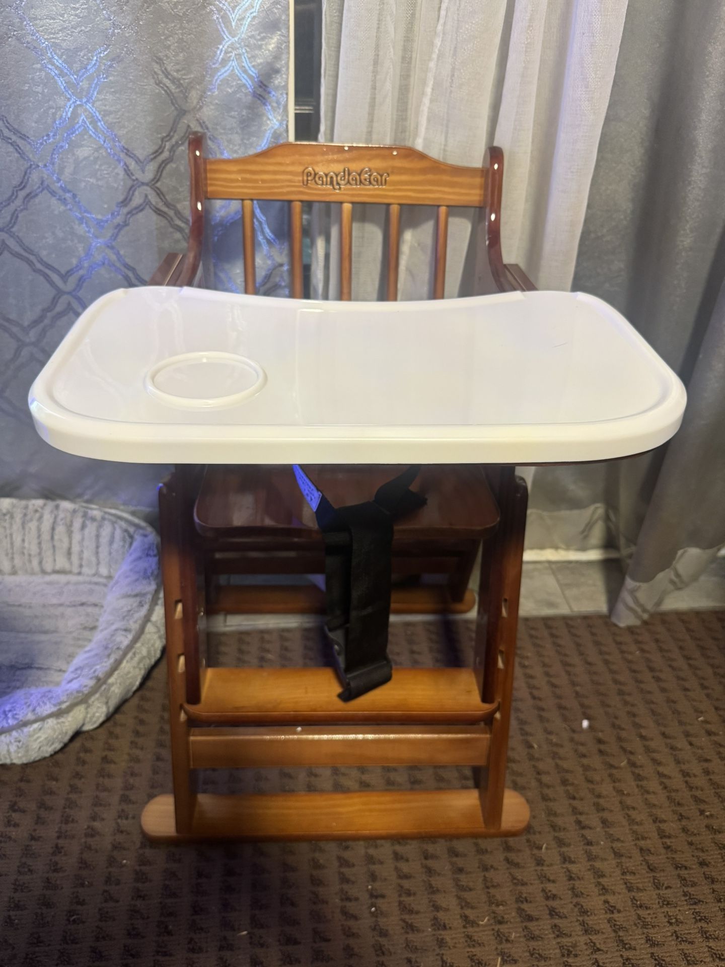 Baby wooden chair