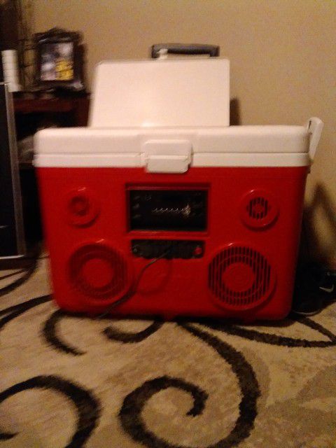 Koolmax Cooler W/ Bluetooth   Amp And Receiver..Memory Card .Mic