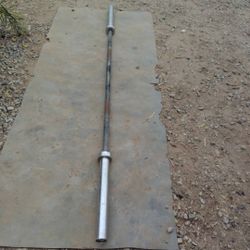 E.T.E  45lb Olympic Barbell 