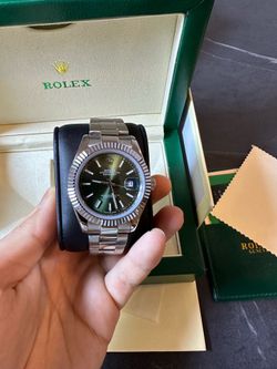 Rolex Datejust 40 mm with and papers