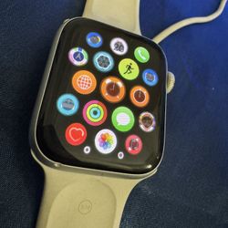 Apple Watch SE 2nd Gen 44MM 