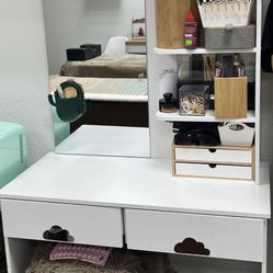 White Vanity And Stool
