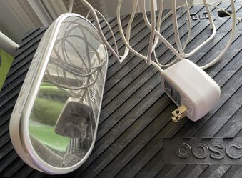 7.25”-long, 3”-tall Functional Philips Alarm Clock