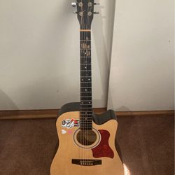 Mirage 6 String Guitar