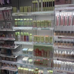 Make Up And Beauty Whole seller 