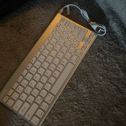 Anker (wireless) Keyboard 