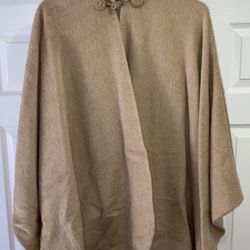 Beatriz Canedo Patiño Alpaca Lambswool Blend Beige  Cape Cloak Poncho