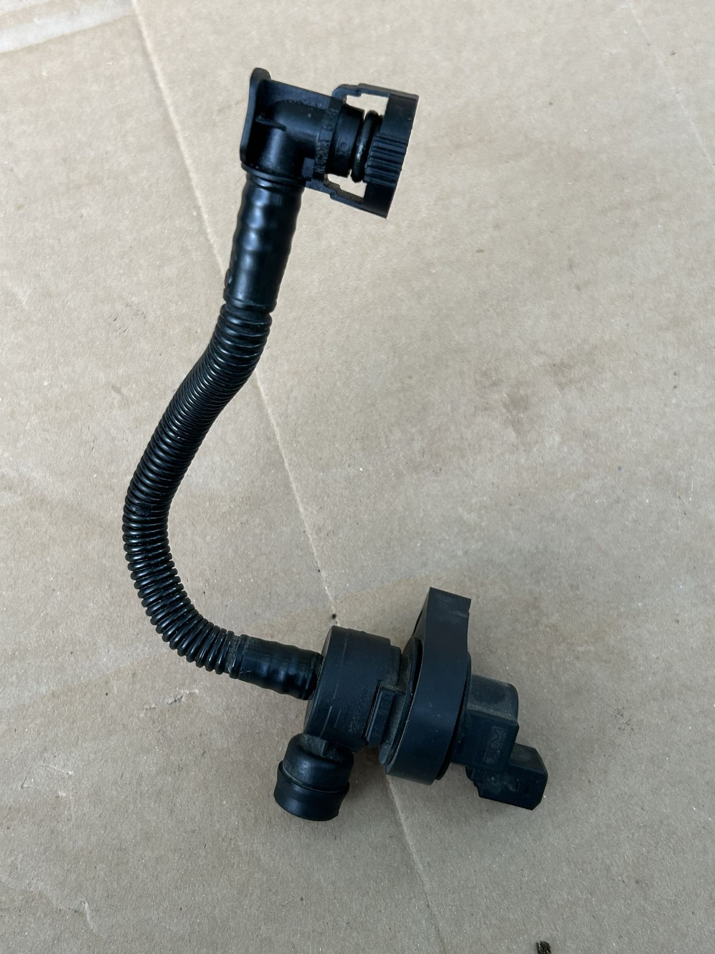 06-13 BMW Fuel Tank Vent Valve With Pipe - BMW N52 Engine