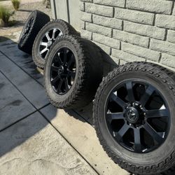Ram 2500 Midnight Edition OEM Wheels