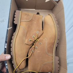 Men's Timberland Low Size 9.5