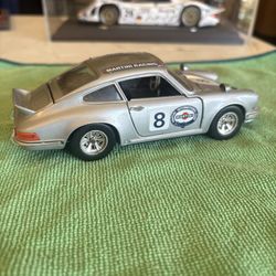 1:24 Burago Porsche 911 Carrera. Silver Diecast Martini RACE Team No. 8