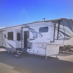 2019 JAYCO NORTHPOINT 383FKWS