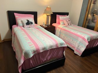 Twin Bed Frame with mattresses and boxes