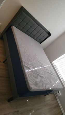 iPormis Queen Bed Frame and Sweetnight CoolNest Queen Mattress