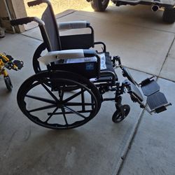 Wheelchair 