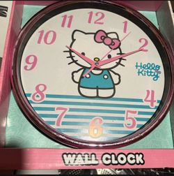 Hello kitty wall clock