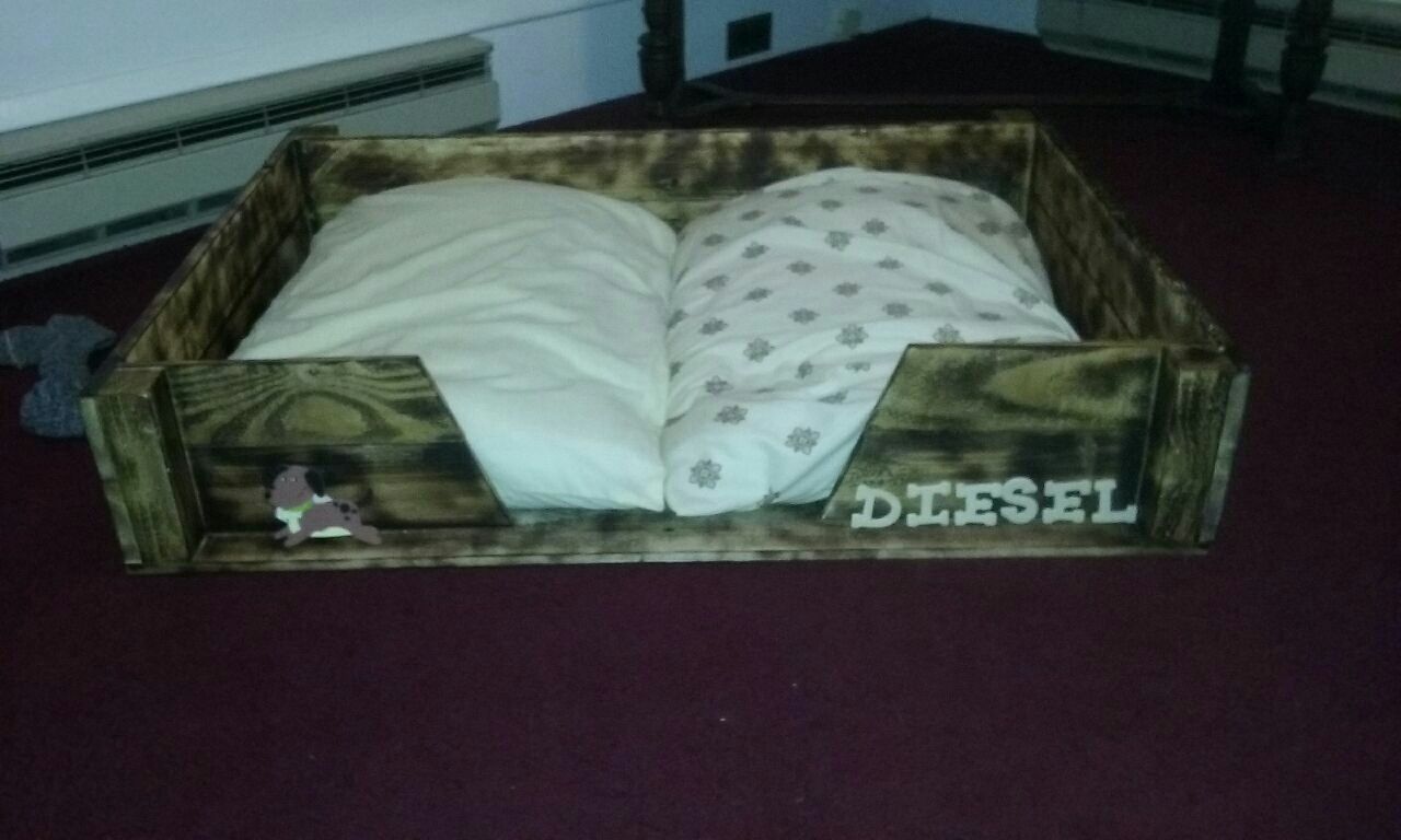 PERSONALIZED PET BED