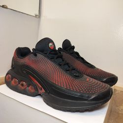 Nike Air Max Dn Black Light Crimson, HV5235-002 Men's Size 8 - Excellent Condition