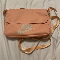 Nike Over The Shoulder Bag 