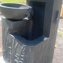 New Awesome Leaf Base Two Tier Water Fountain High Quality Masterpiece Very Detailed 
