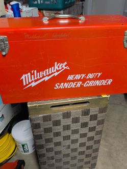 Milwaukee heavy corded heavy duty grinder