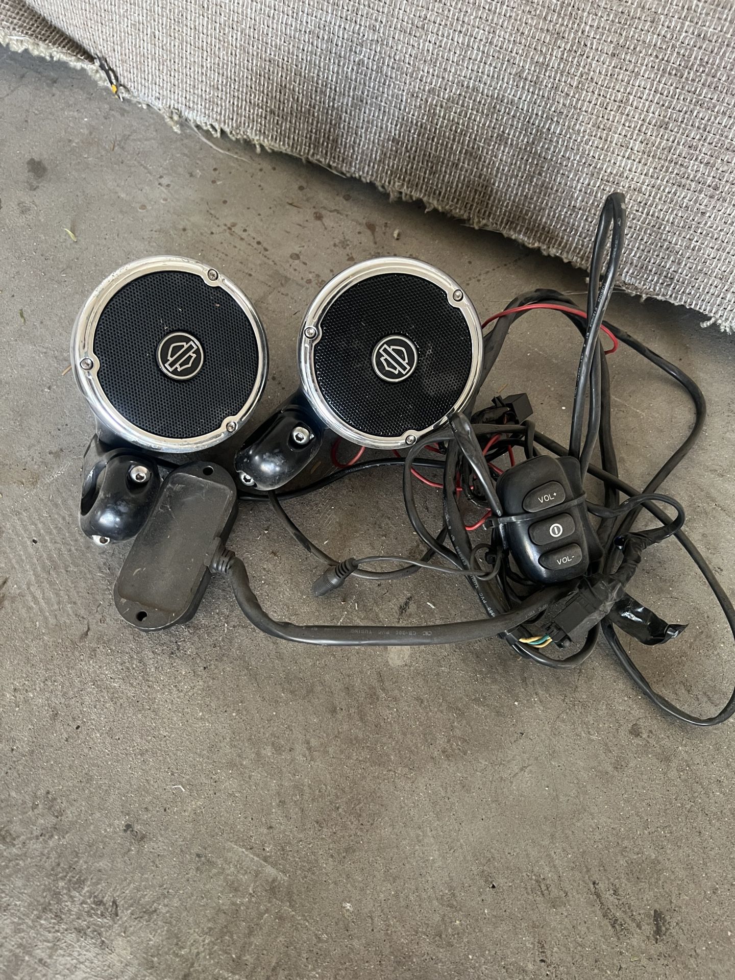 Speakers for motorcycle