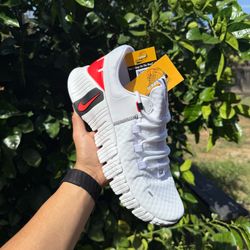Nike Free Metcon 5 ‘White Bright Crimson’ Men / Women Sizes Sneakers / Shoes