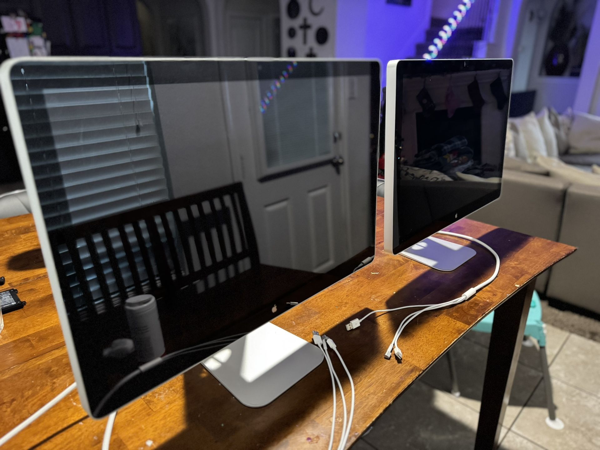 LED Cinema Display (24-inch, Late 2008)