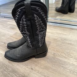 ARIAT MEN'S FUTURITY SHOWMAN WESTERN BOOTS - SQUARE TOE