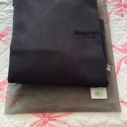 Essential Black Hoodie  (CHECK DESCRIPTION TO SEE SIZES)