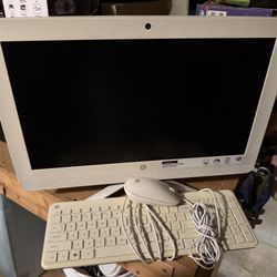 HP All-in-One 20” Desktop – AMD Quad-Core, 1TB HDD, Keyboard & Mouse