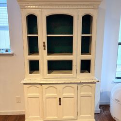 Solid Wood Hutch