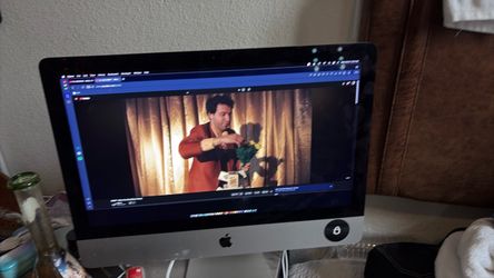 iMac desktop