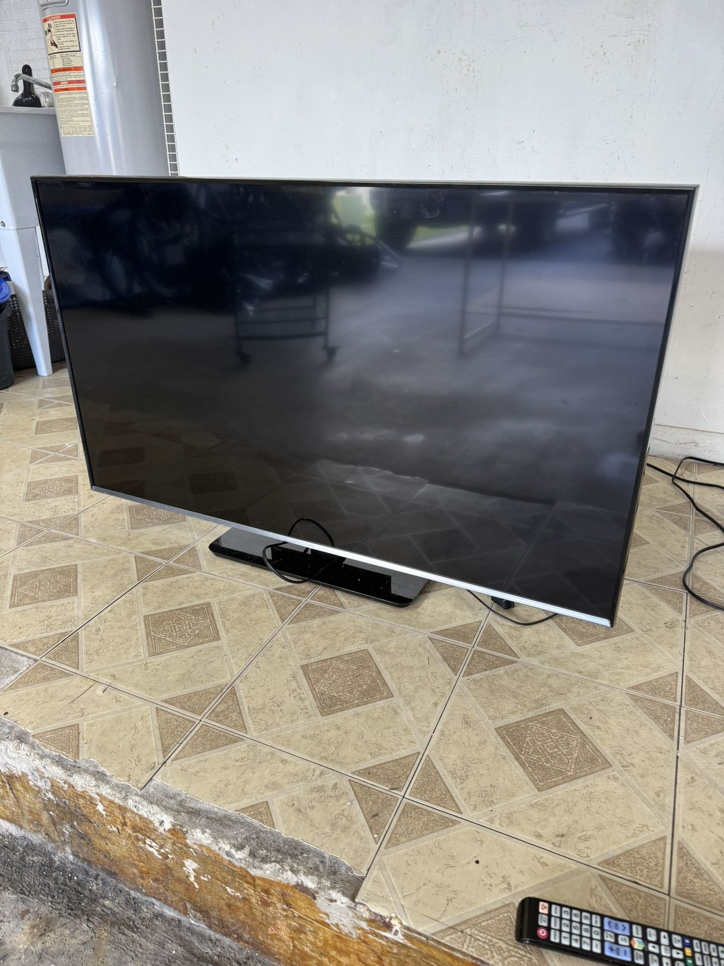 Samsung LED TV 48IN