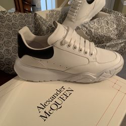 Alexander McQueen Men Black and White Leather 9.5