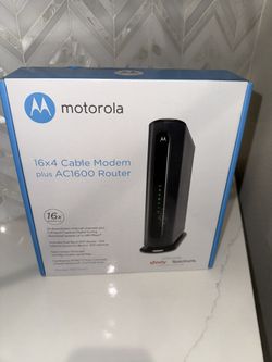 MOTOROLA MG7540 16x4 Cable Modem Plus AC1600 Dual Band Wi-Fi Gigabit Router with DFS