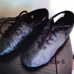 gymnastics/Cheerleading Leather Shoes Size 6