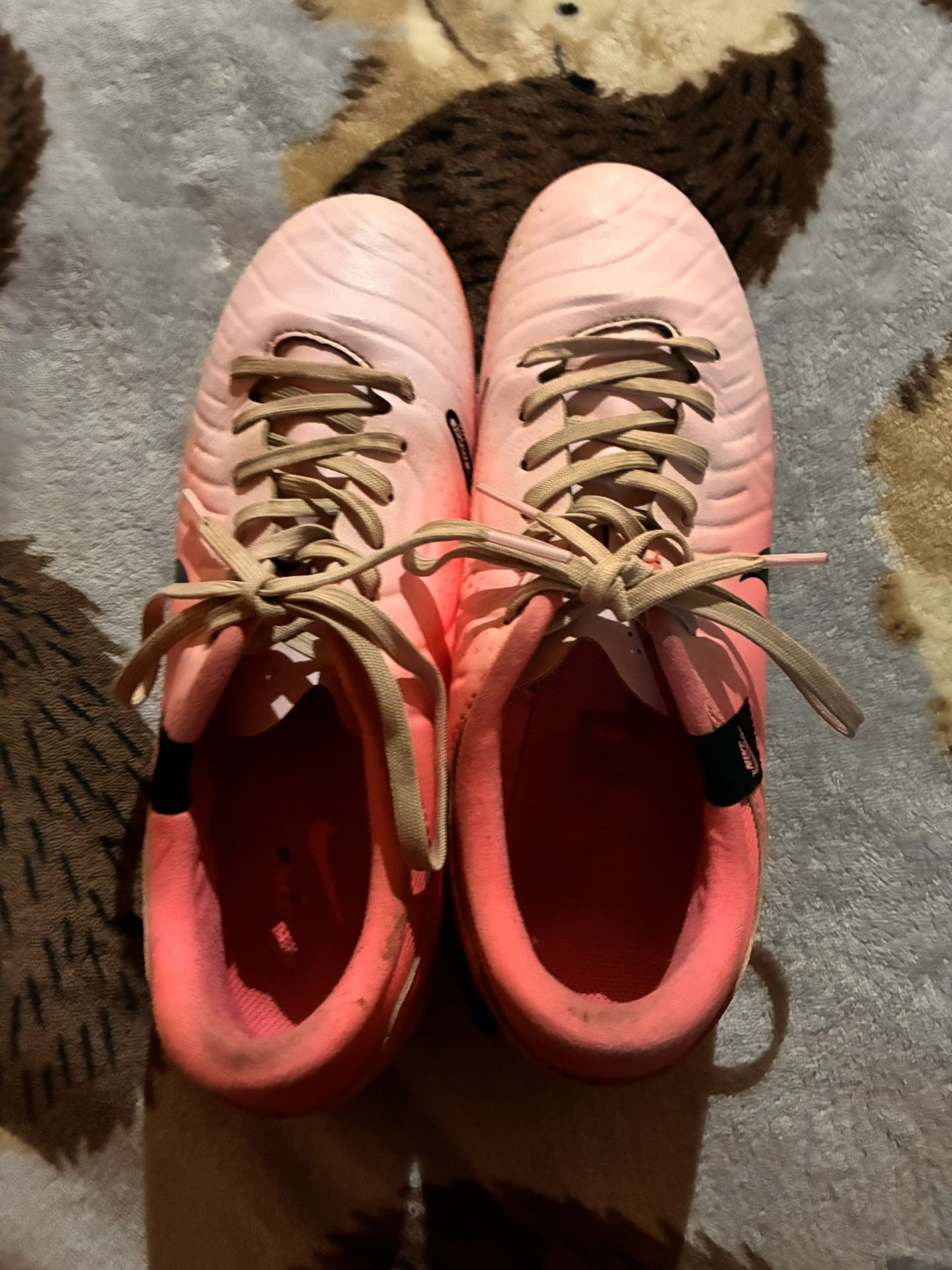 Size 7.5 Academy Nike Tiempo Soccer Cleats